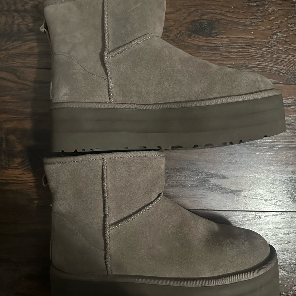 Ugg Classic Mini Platform Boot - image 5